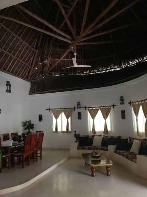 Luxury Simba House In Watamu ☆☆☆☆☆ Apartment Luaran gambar